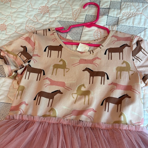 Taylor Joelle Horse print dress - Picture 2 of 6